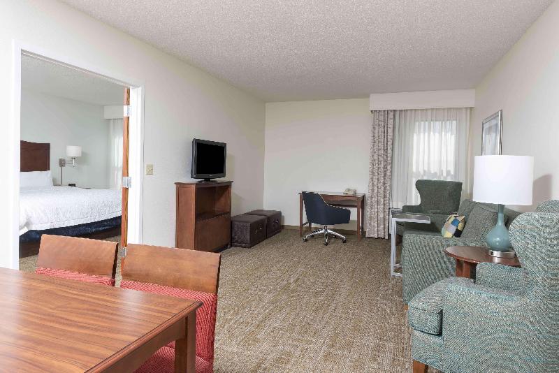 스위트 킹사이즈 침대, Hampton Inn Grand Rapids North