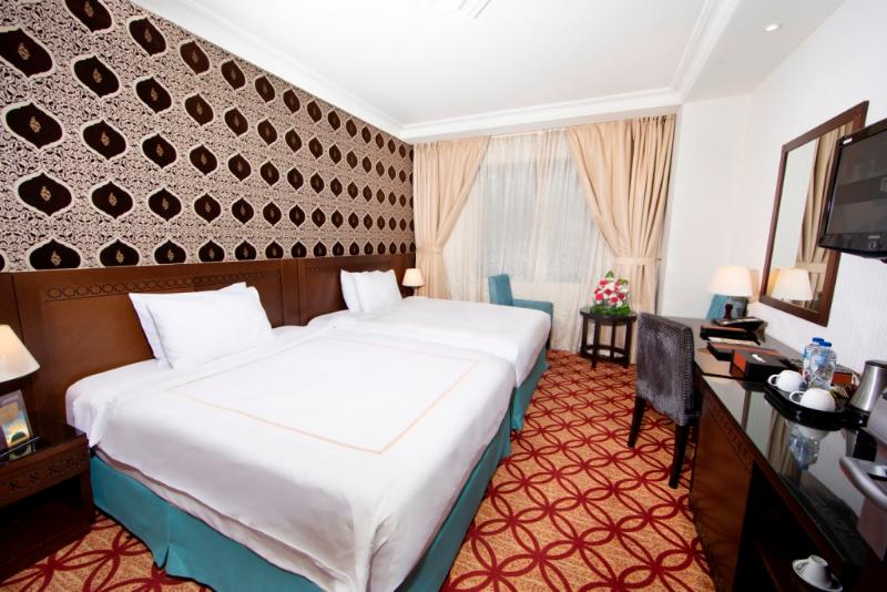 Quarto Estandar Cama King para Deficientes Físicos, Hampton Inn Oak Ridge Knoxville