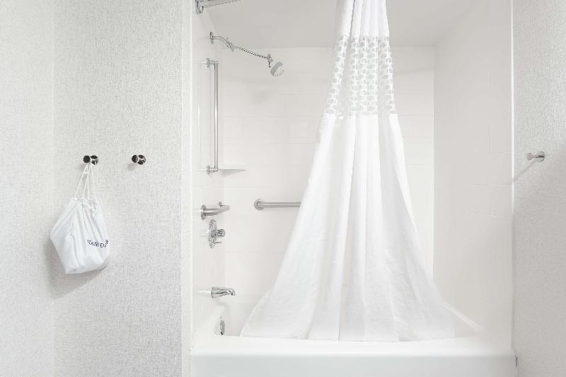 Quarto Estandar Cama King, Hampton Inn Oak Ridge Knoxville