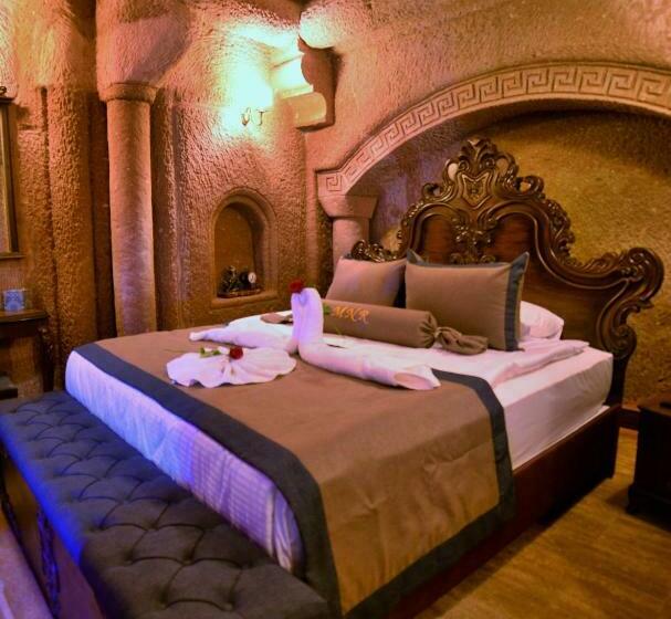 سوییت, Evanthia Cave Suites
