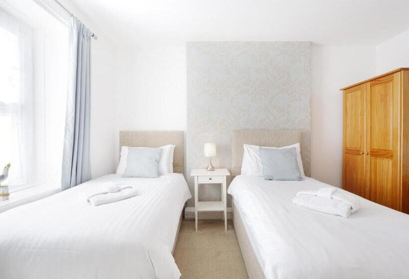 Номер Стандарт, Tee Side Guest House