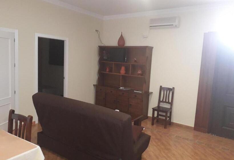 Apartamento 1 Dormitório, Hostal Restaurante Milenium