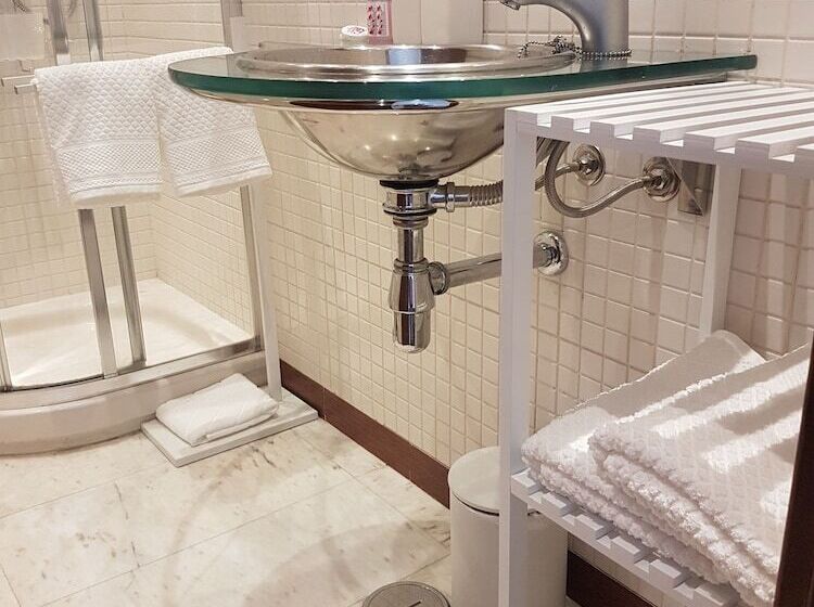 سوییت خانوادگی, Casa70