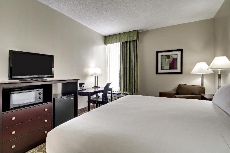 Стандартный Номер Кровать Кинг, Holiday Inn Express Marshfield   Springfield Area, An Ihg