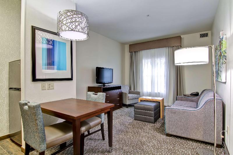 스위트 킹사이즈 침대, Homewood Suites By Hilton Newarkcranford