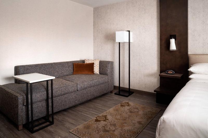 스탠다드 룸 킹사이즈 침대, Marriott Riverside At The Convention Center