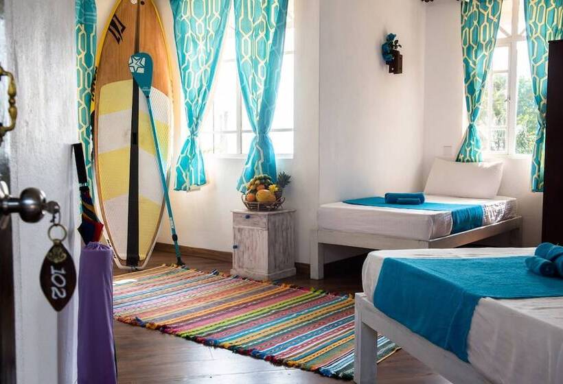 Номер Стандарт Трехместный, South Beach Resort