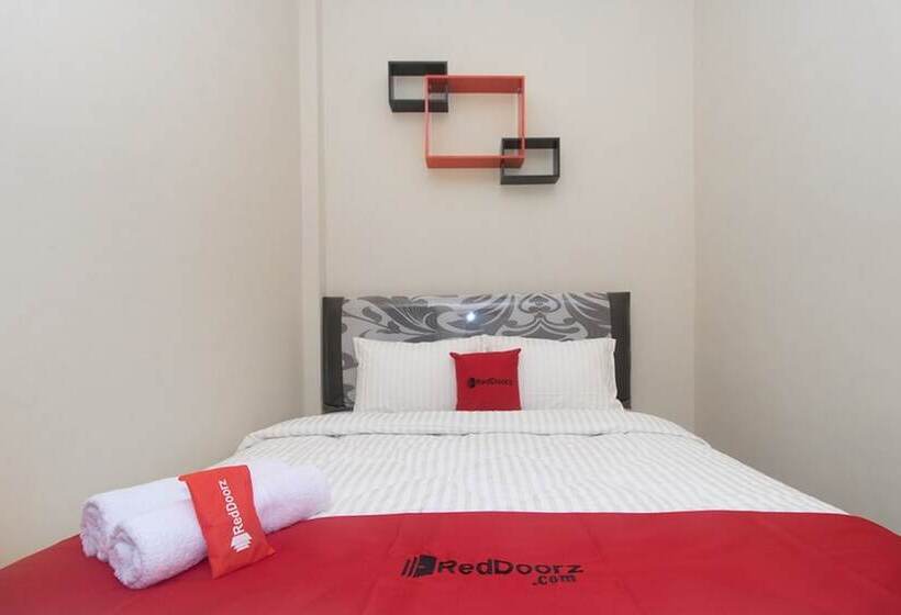 Номер Стандарт, Reddoorz Syariah Near Politeknik Negeri Madiun