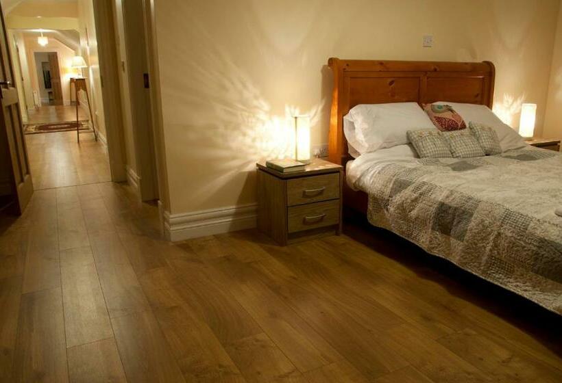 Дом 1 Спальня, Emy Lakehouse   Near Castle Leslie, Glaslough
