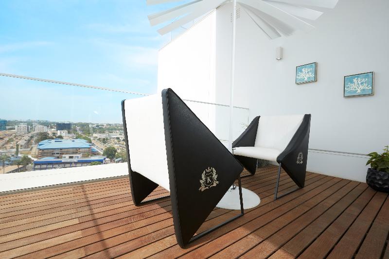 Люкс, Number One Oxford Street Hotel & Suites