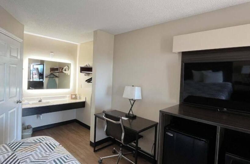 غرفة قياسية رباعية, Motel 6 Georgetown, Sc Marina