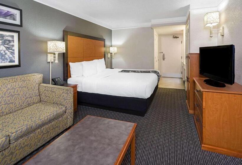 디럭스 스위트, La Quinta By Wyndham Buena Park