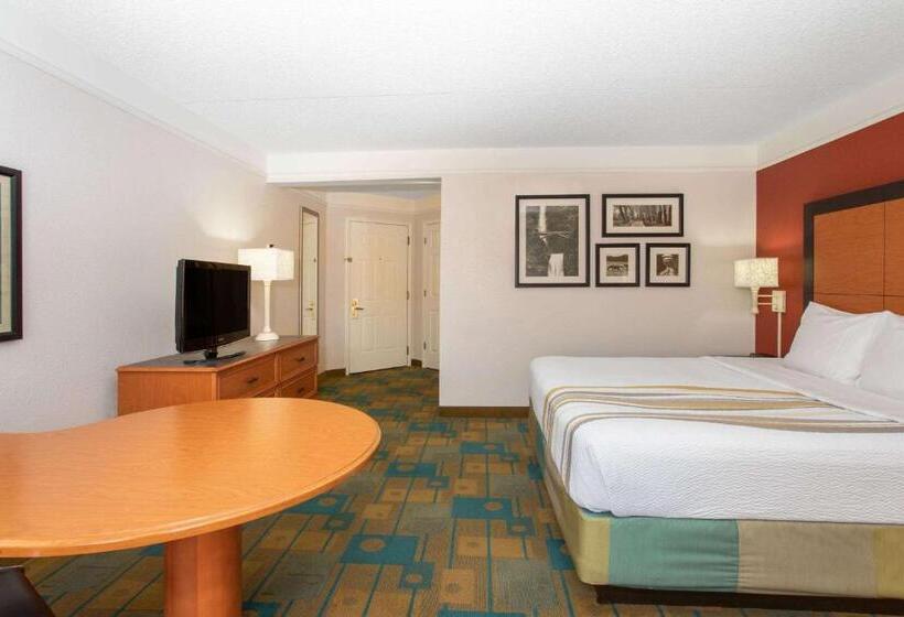 Номер Deluxe Кровать Кинг, La Quinta By Wyndham Denver Southwest Lakewood