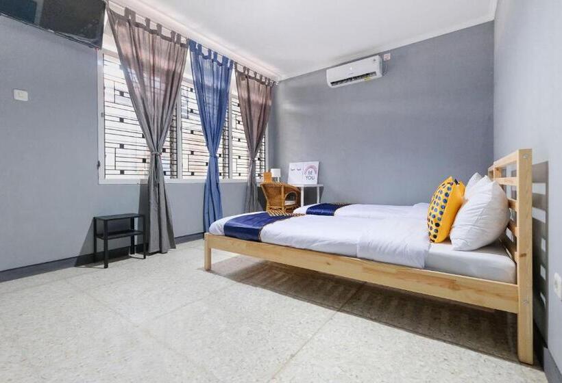 Deluxe Zimmer, Spot On 2281 Omajo