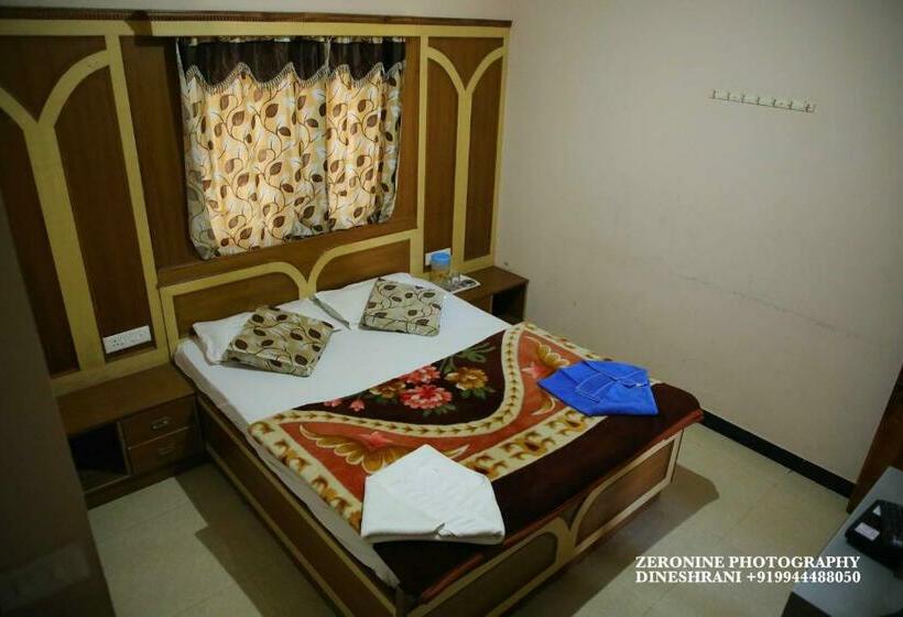 اتاق لوکس, Sri Krishna Residency