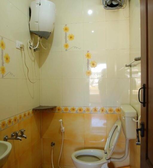 اتاق لوکس با بالکن, Sri Krishna Residency