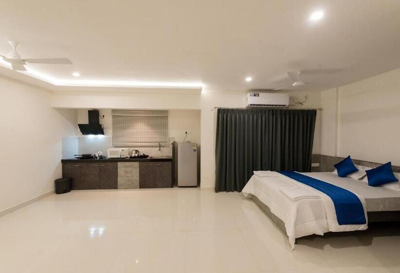 标准工作室带阳台, Manipal Atalia Service Apartments