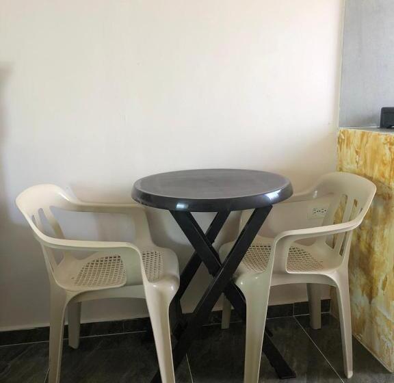 스탠다드 스튜디오, Apartamento Turistico Eisamar
