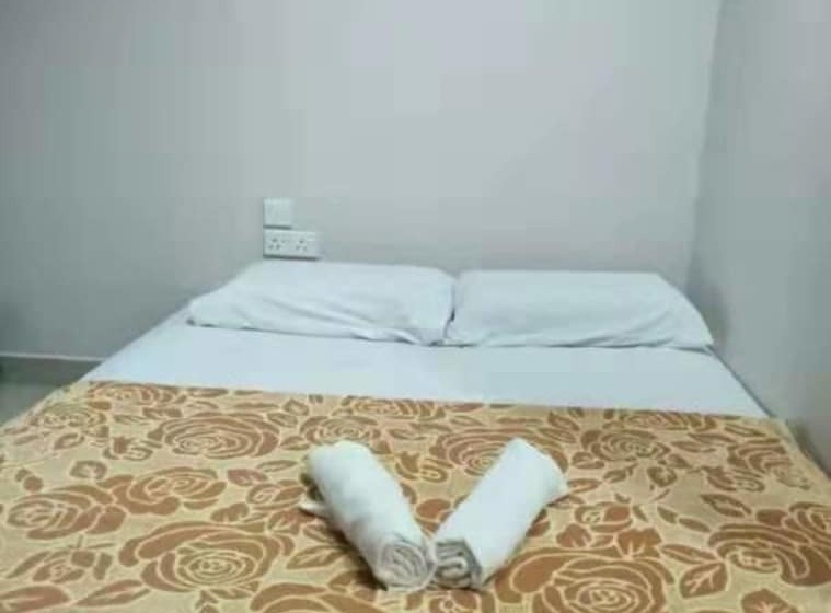 اتاق لوکس چهار تخته, Motel Kampung Kuah