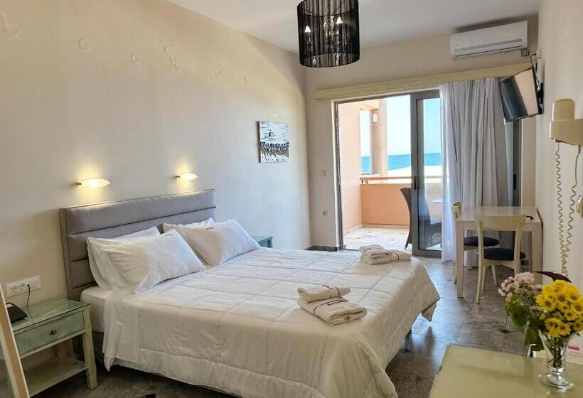 استودیوی استاندارد با چشم‌انداز دریا, Ariadne Beach