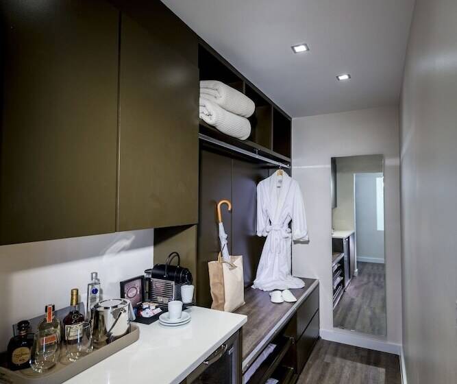 Suite Superior, The Marlin