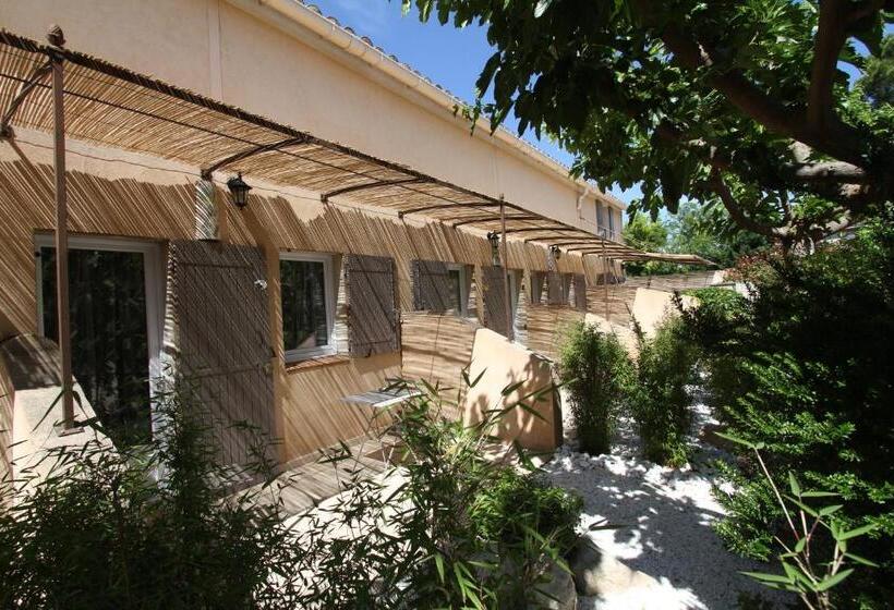 Номер Стандарт с Террасой, Clos De La Font