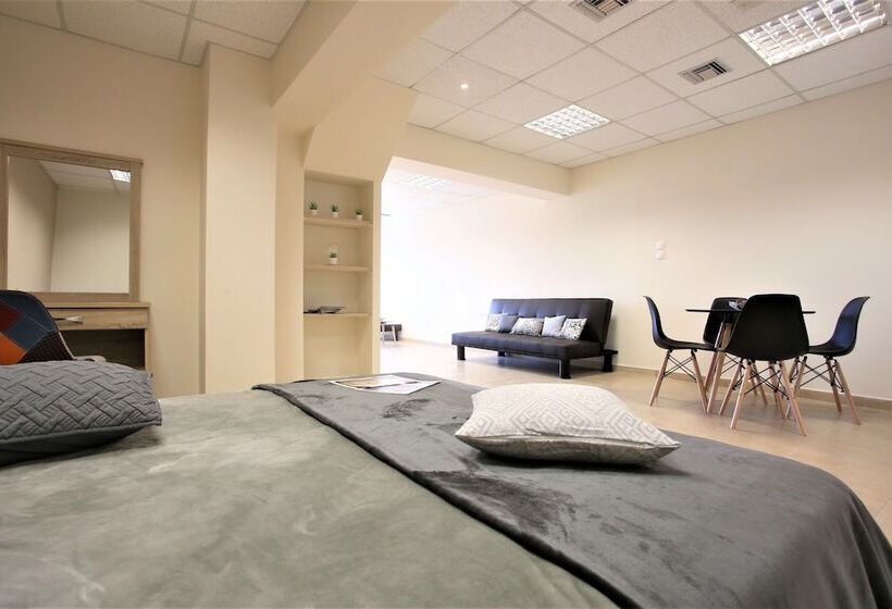 سوییت, Gk Airport Suites   Free Shuttle