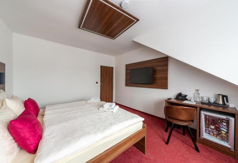 Номер Стандарт, Bohemia Inn