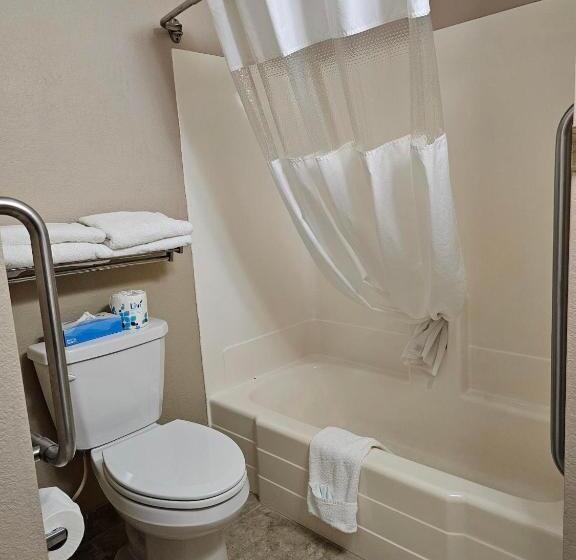 Стандартный Номер Кровать Кинг, Crookston Inn & Convention Center