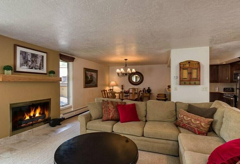 ３ベッドルームアパートメント, Vail S Mountain Haus At The Covered Bridge