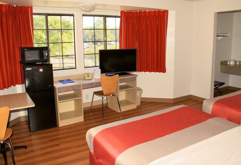 اتاق لوکس, Motel 6enfield, Ct  Hartford