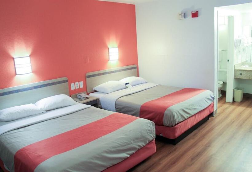 سوییت لوکس, Motel 6enfield, Ct  Hartford