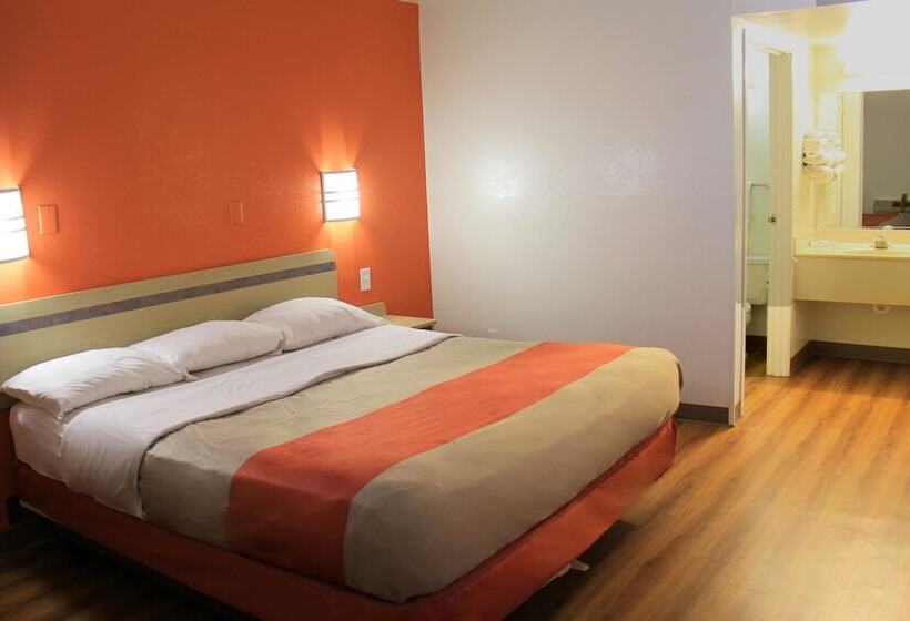 سوییت لوکس, Motel 6enfield, Ct  Hartford