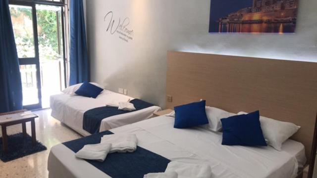 اتاق استاندارد سه نفره, Le Malte House St. Julians