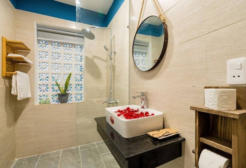 اتاق خانوادگی, 5 Coconut Homestay Hoi An