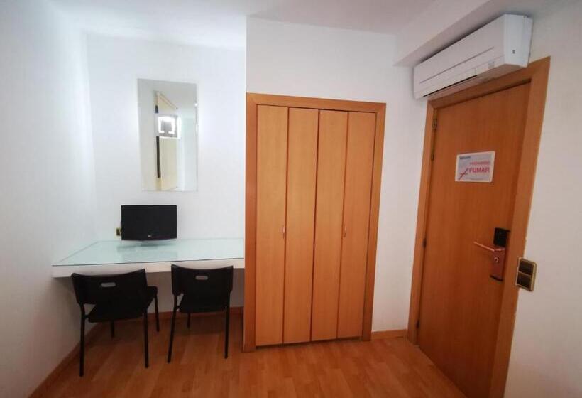 Номер Стандарт Совместная Ванная, Hostal Quinta Santillan