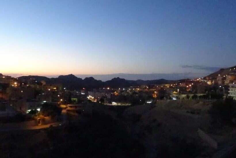 اتاق استاندارد سه نفره, Petra Sofsaf