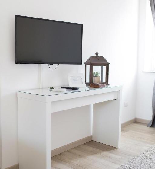 اتاق لوکس, Il Giuelìn Malpensa B&b