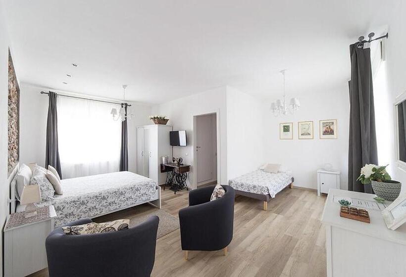 اتاق لوکس سه تخته, Il Giuelìn Malpensa B&b