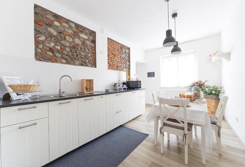 اتاق لوکس سه تخته, Il Giuelìn Malpensa B&b
