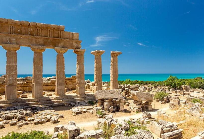 Номер Стандарт с Балконом, La Terrazza Sul Mar Mediterraneo