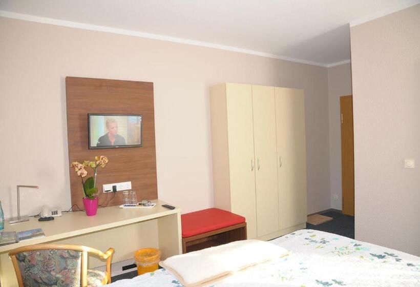 חדר סטנדרט, Aktiv Pension