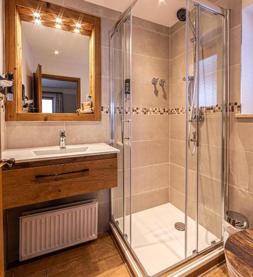 Номер Стандарт, Alpenhotel Bergzauber