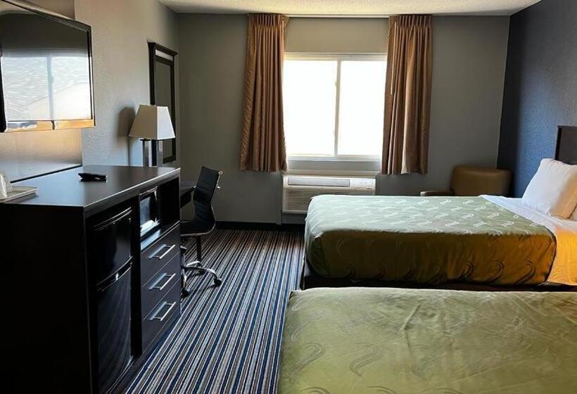 Номер Стандарт, Colby Inn And Suites