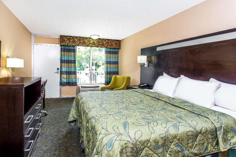 חדר פרמיום, Holiday Inn Denver East, An Ihg