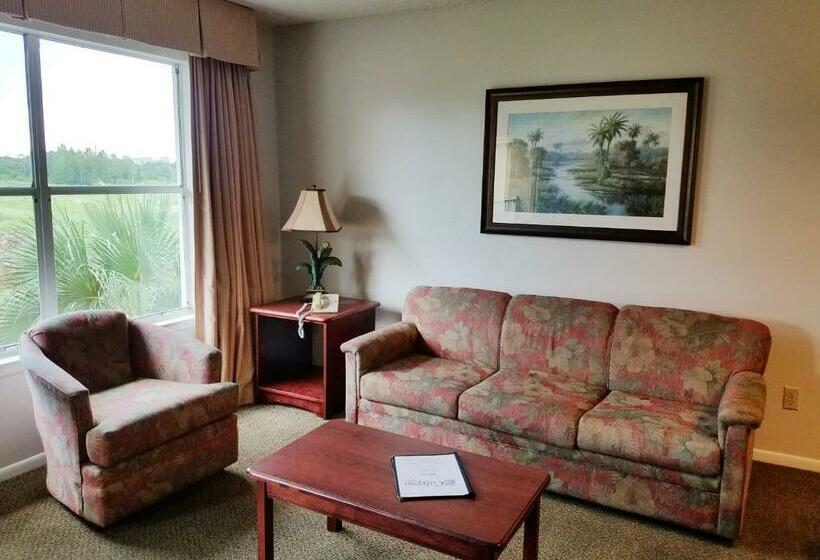 디럭스 스위트, Parc Corniche Condominium Suites