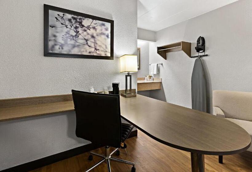 Номер Superior Кровать Кинг, Red Roof Inn Cleveland  Independence