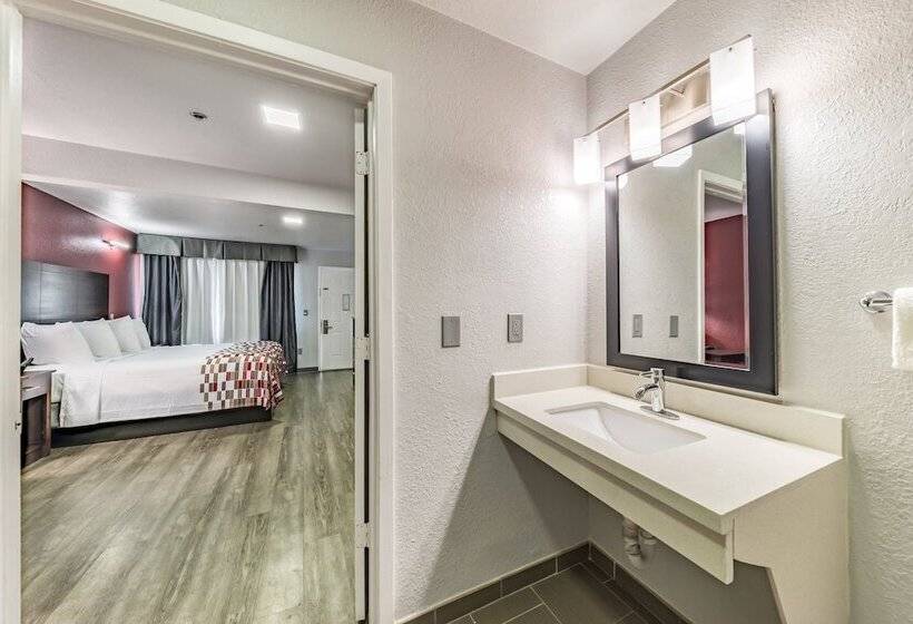 Номер Deluxe Адаптированный для Инвалидов, Red Roof Inn Dallas   Mesquite Fair Park Ne