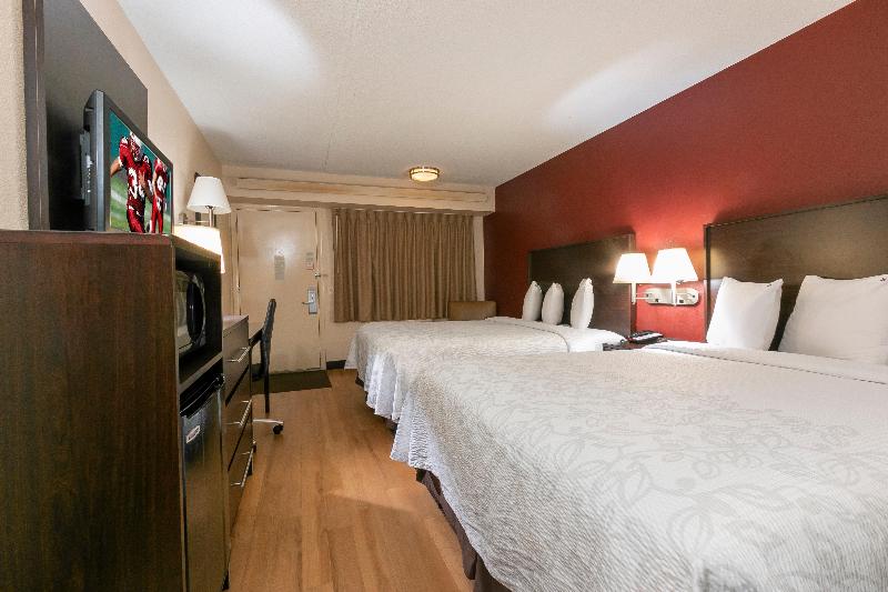 디럭스 룸, Red Roof Inn Plus+ West Springfield