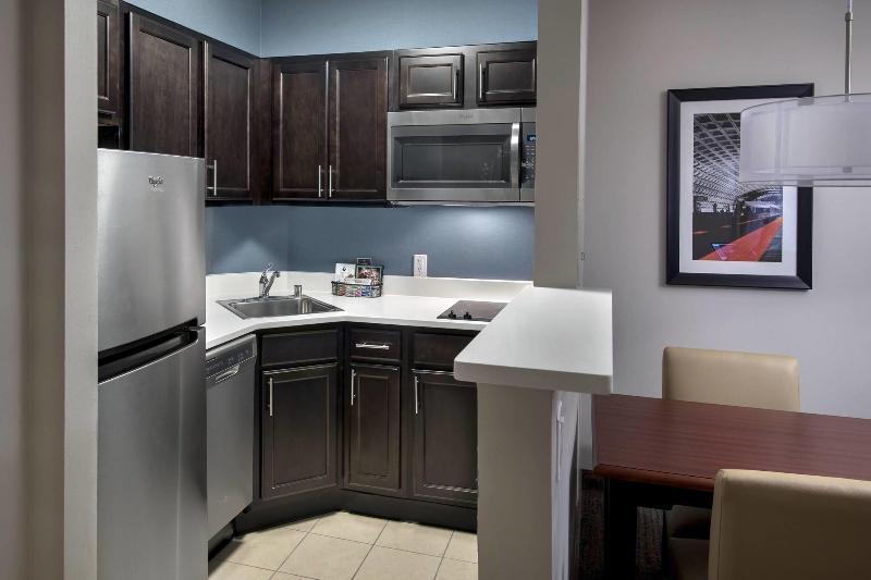 스탠다드 스튜디오 킹침대, Residence Inn Bethesda Downtown